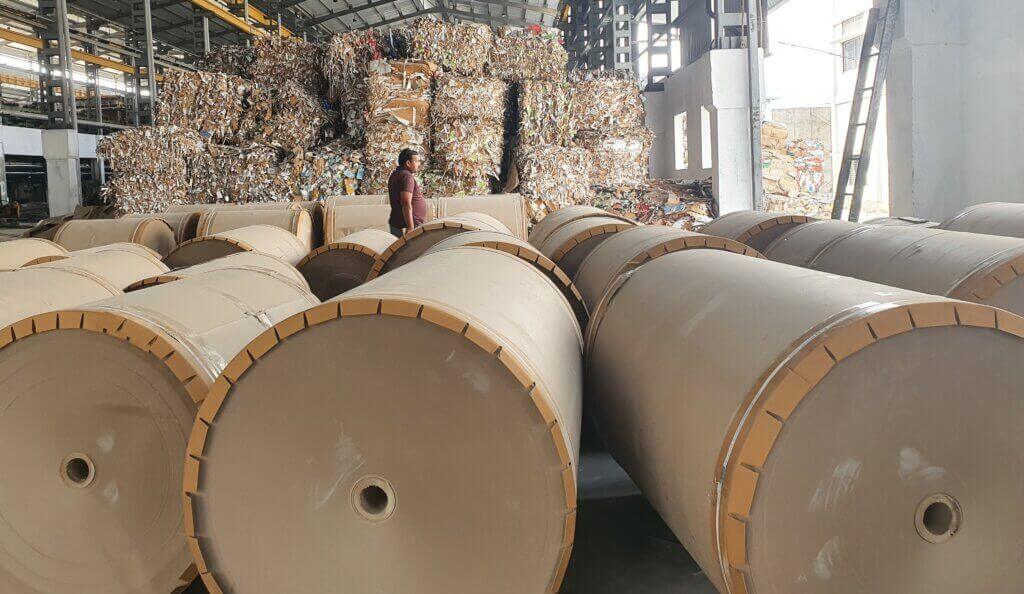 Kraft Paper Machine Photos, Images and Pictures
